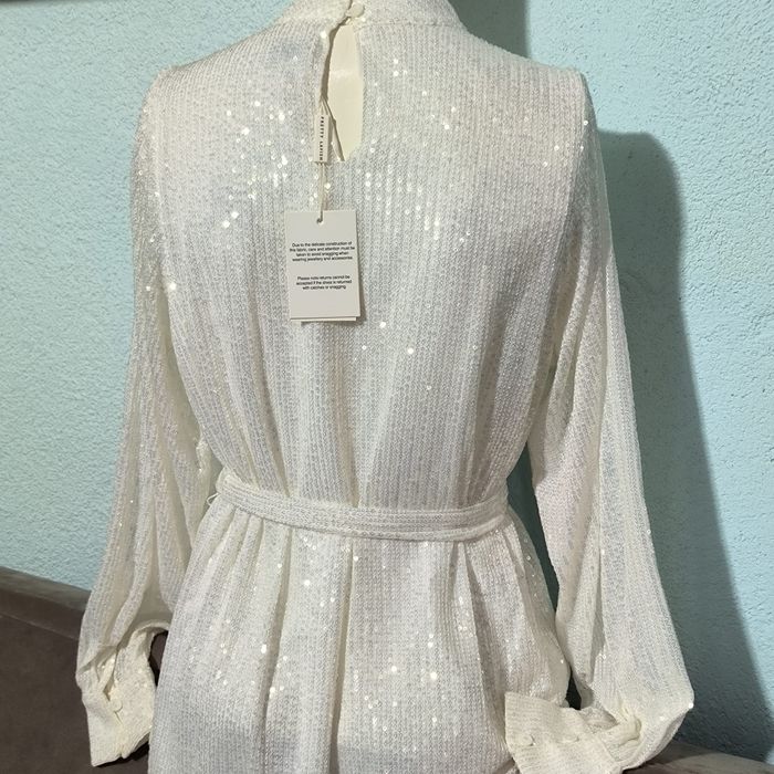 Rochie superba alba cu paiete de ocazie noua cu eticheta