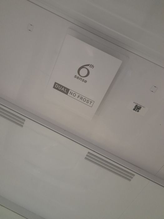 Combina frigorifica Wirlpool 587 litri - nu mai raceste