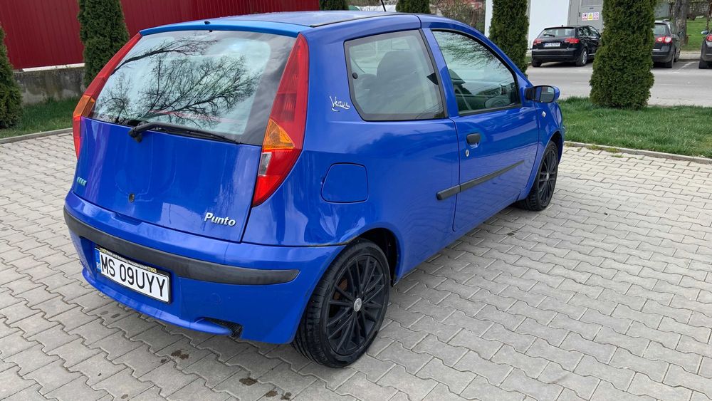Fiat Punto 1.2 8v din 2002
