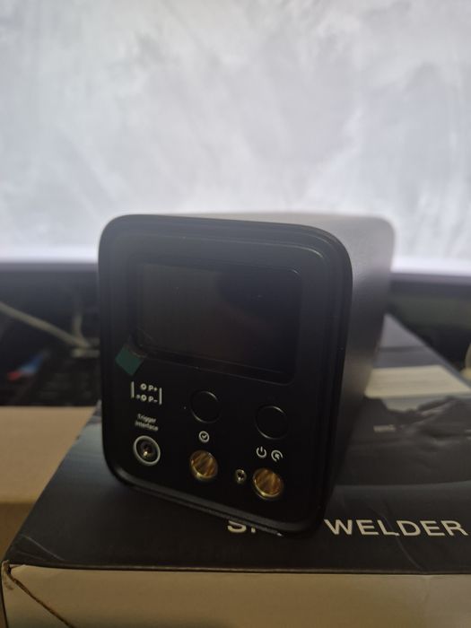 Aparat de sudură prin puncte AWithZ – Spot Welder