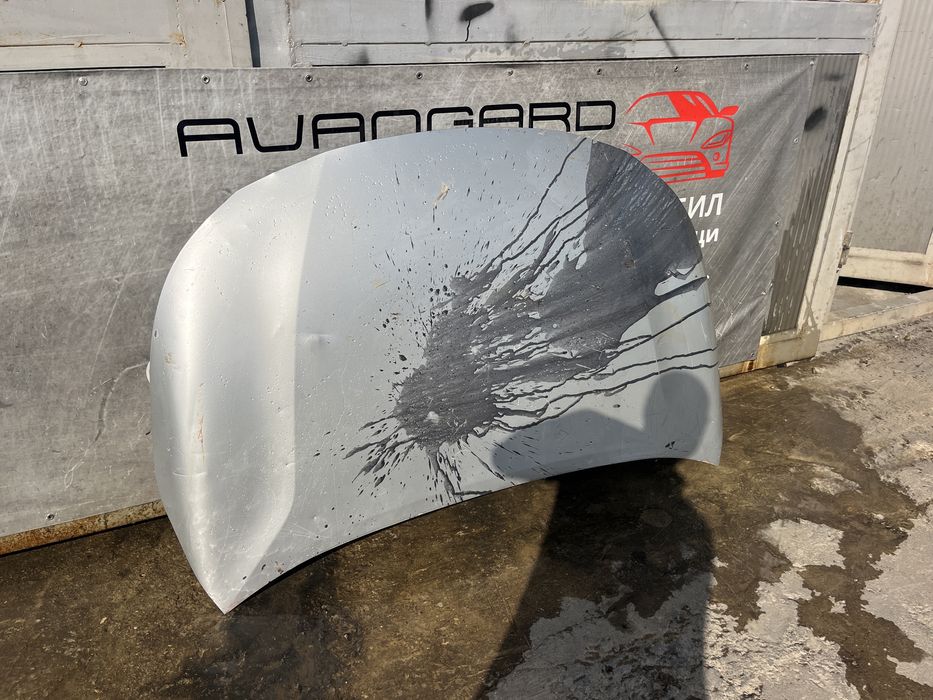 Капак Toyota Corolla 2023 хечбек