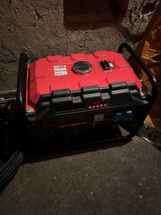 Продам генератор