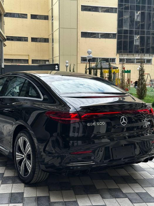 EQE mercedes benz 500