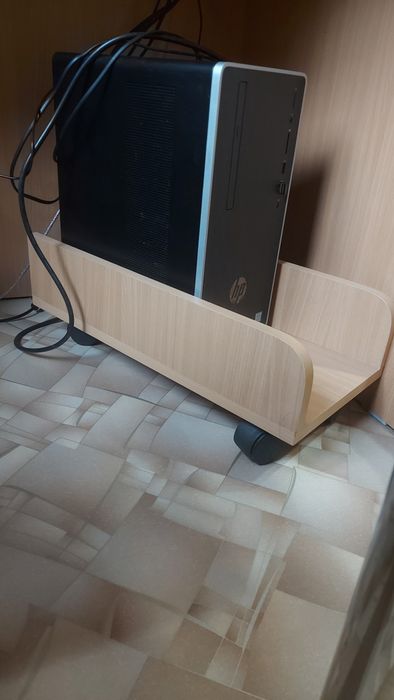 Стол-стенка для школьника