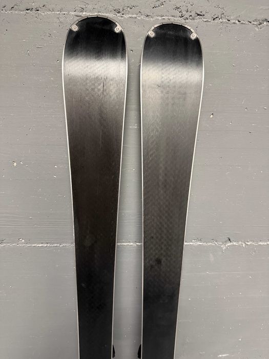 schi head real joy L158cm