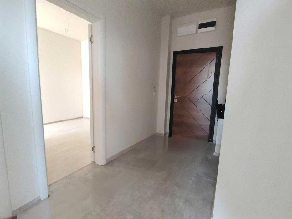 ЕРА Надежда продава двустаен апартамент в ж.к Надежда 1