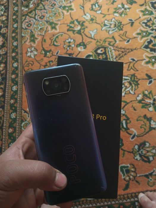 Poco x3 pro sal qirilgan joylari bor