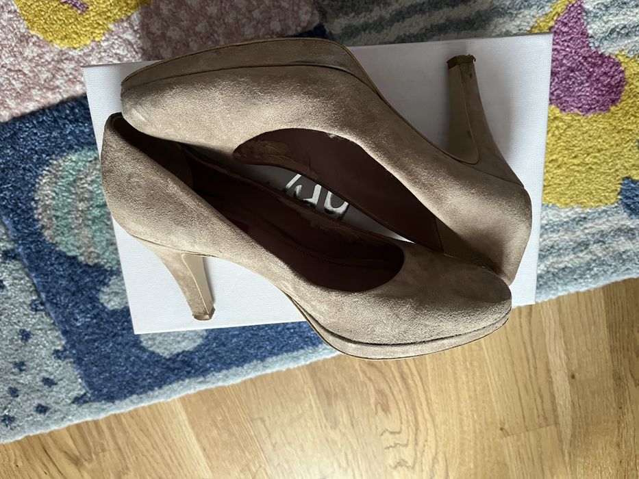 Pantofi cu toc piele intoarsa naturala