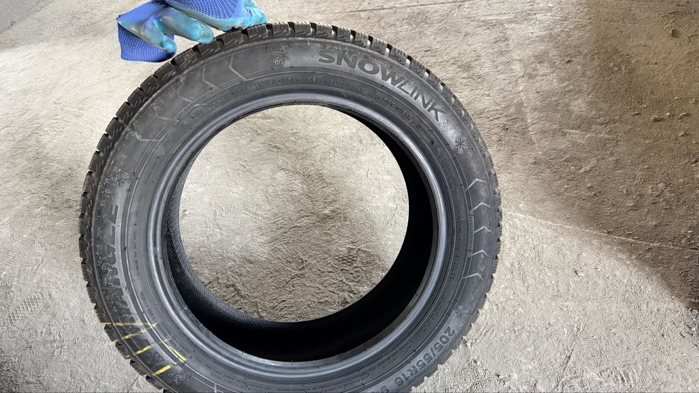 215/55r19 Triangel
