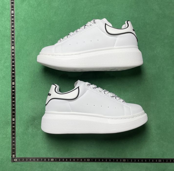 *Calitate premium* Adidasi AlexanderMcqueenn Model Nou !