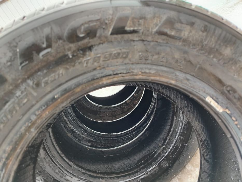 Продам шины в хорошем состоянии
