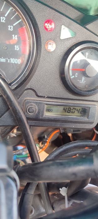 Продаю Хонду CBR