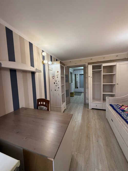 продам 4 ком квартиру в ЦЕНТРЕ