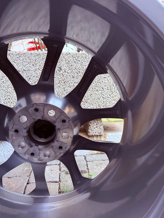 Set 2x Jante aliaj BMW OEM G05/G06, impecabile, cu senzori presiune