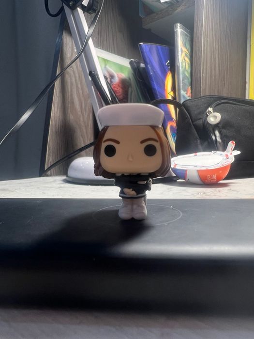 Робин и Стив фигурка