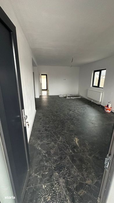 Casă de vânzare în Ișalnița – locuință modernă, la cheie