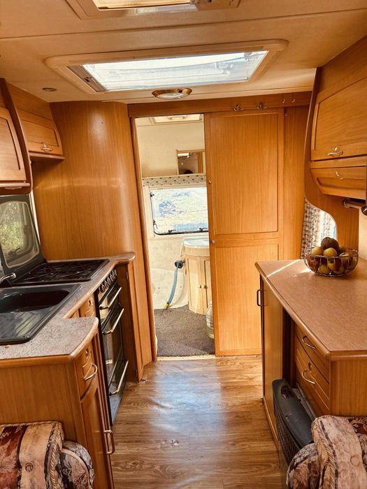 Каравана Elddis Hurricane GTX