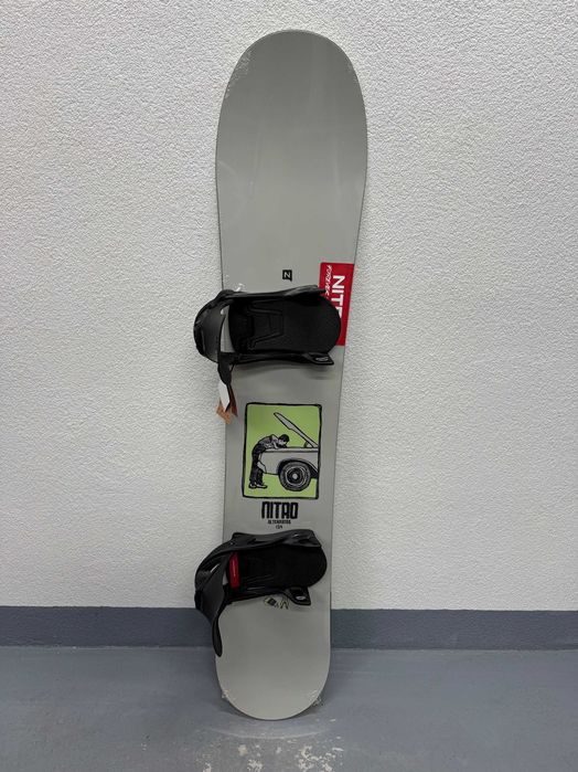 placa noua snowboard nitro alternator L154cm