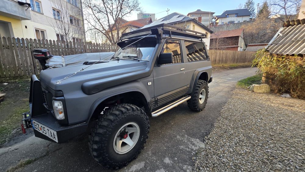 Vând Nissan Patrol Y60