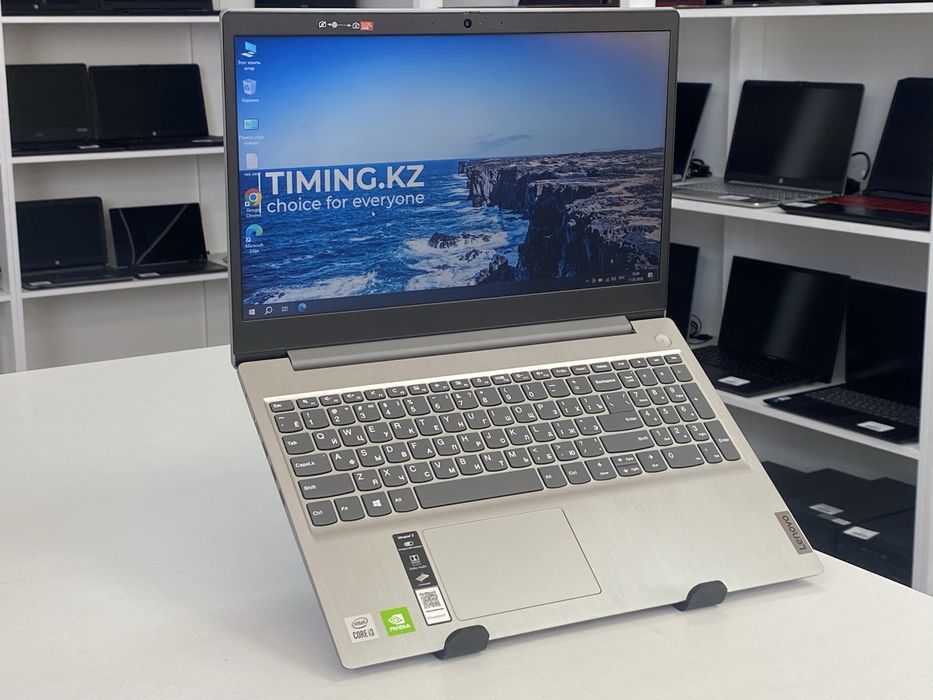 Офисный ноутбук Lenovo IdeaPad 3 - Core i3-10110U/8GB/SSD 128GB/MX130