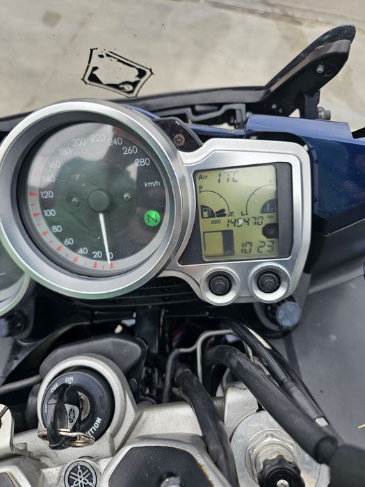 Vând Yamaha FJR1300AS semi-automată