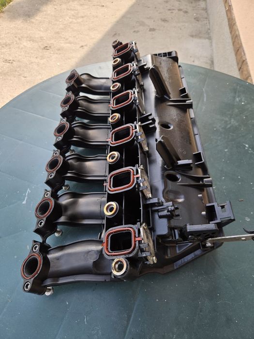 Всмукателен колектор за BMW 535d 30d M57  2008 г