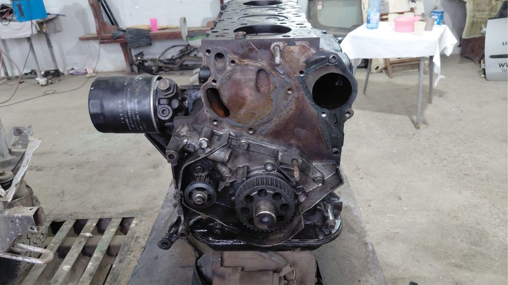 Bloc motor 2.5 pajero 99 cp