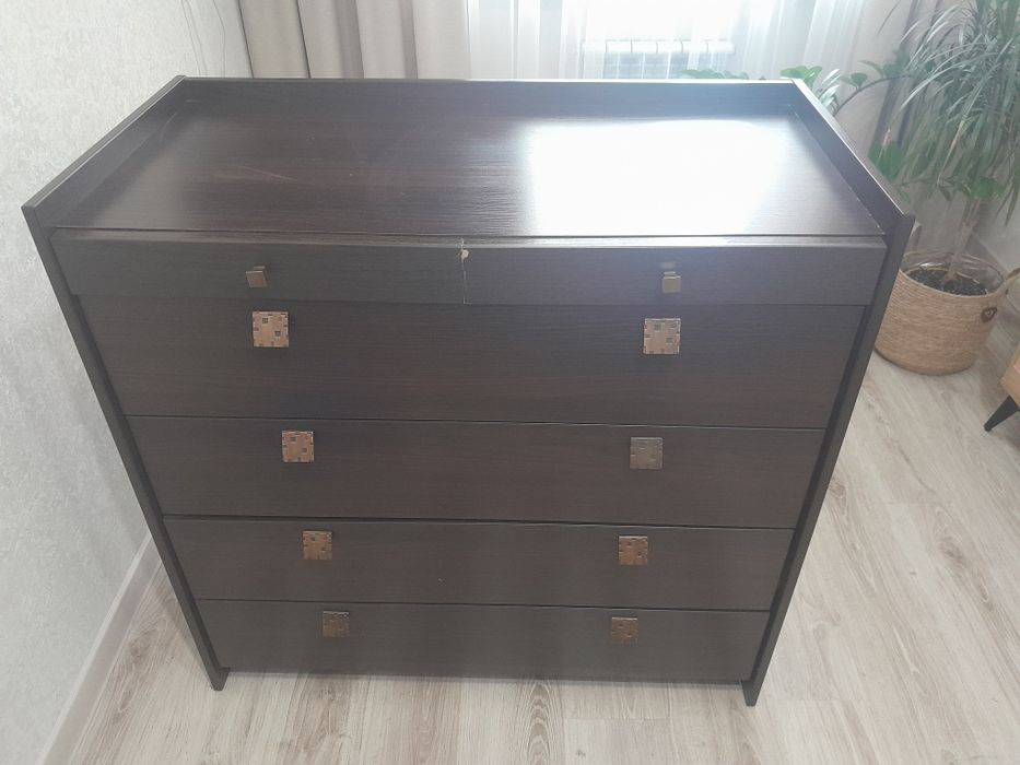 Продам комод, комод