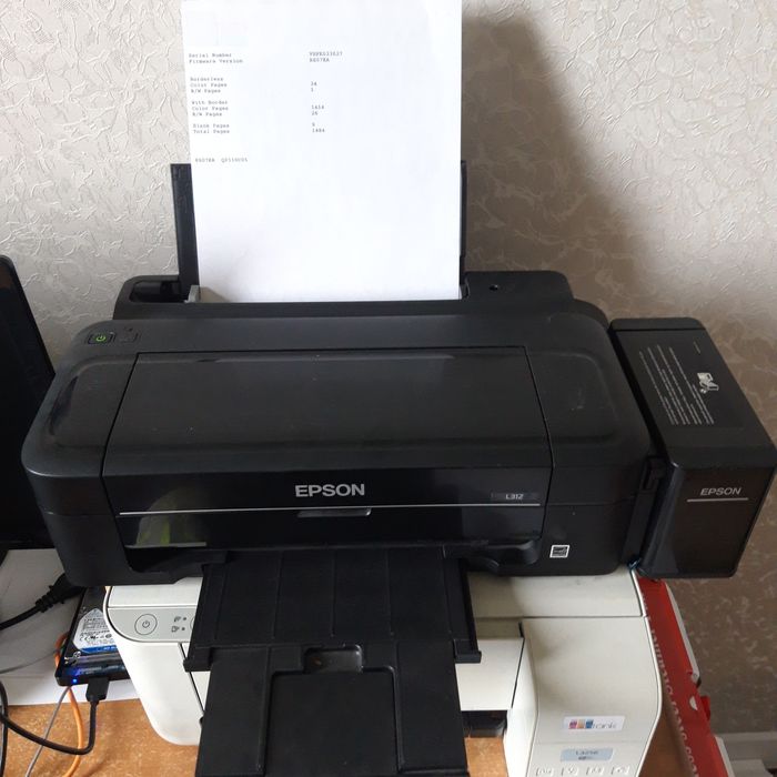 СРОЧНО!!! Продам цветной принтер