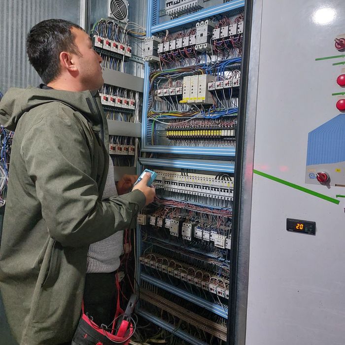 Услуги электрика