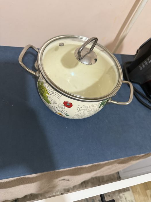 кастрюли для кухни