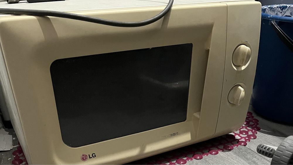 микроволновка LG