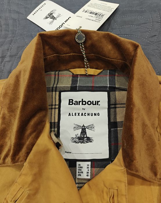 Продавам ново дамско яке Barbour by Alexachung – елегантност с характер