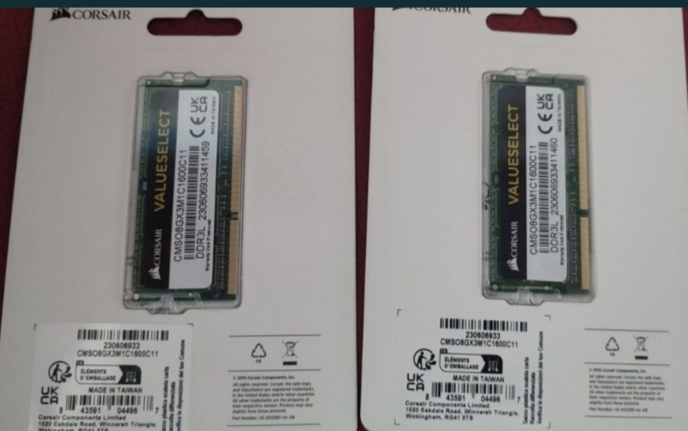 Kit Ram Ddr3 Corsair pentru laptop
