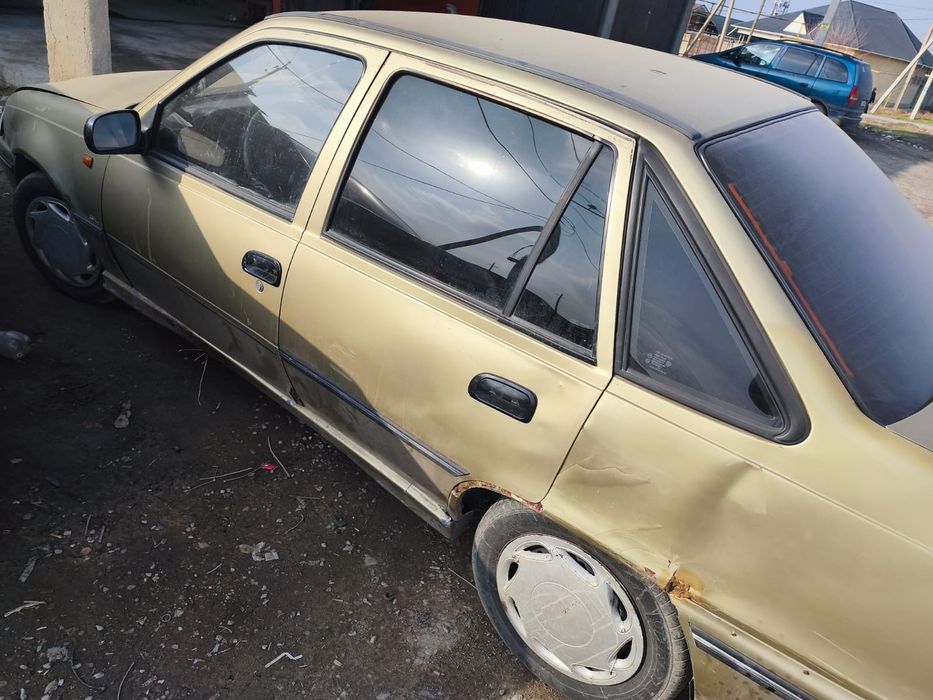 Нексия сатылады срочно