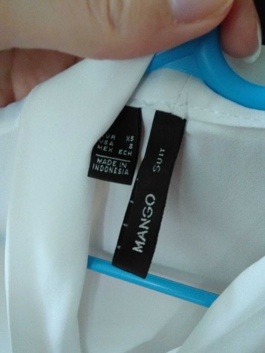 Bluza fara maneci Mango