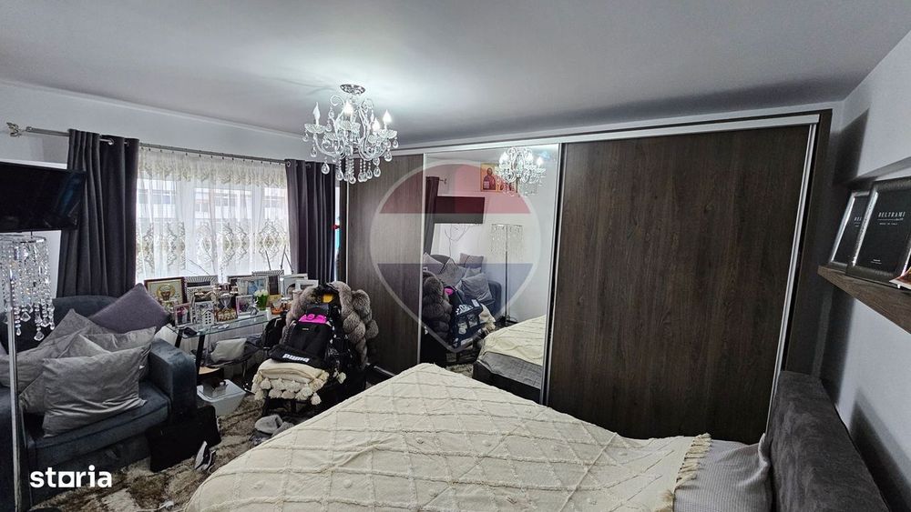 Apartament cu 2 camere de vânzare în zona Central Tg Neamt — fotografia 2