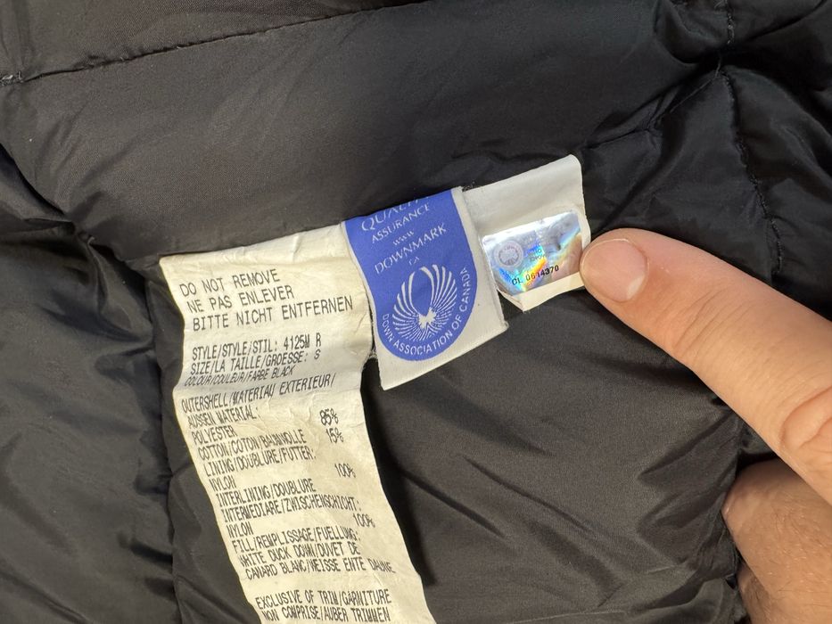 Canada Goose пухен елек S