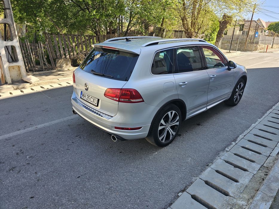 VW  TOUAREG  7P  R-line ,an 2013 ,245 cai
