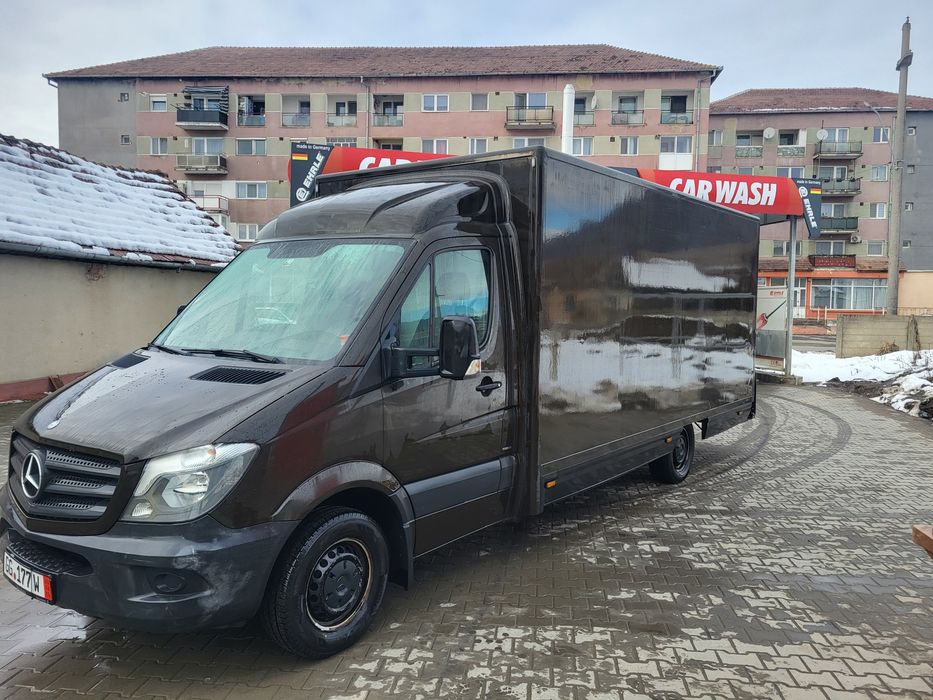 Mercedes Benz Sprinter