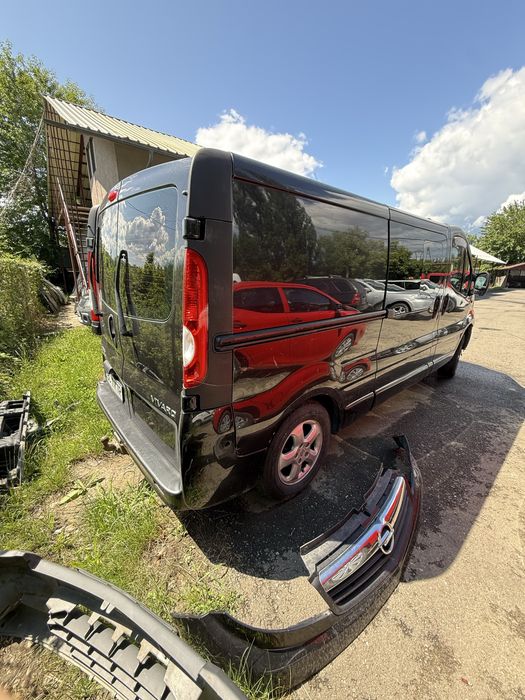 Opel Vivaro 2900 avariat