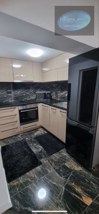 Продава се Къща в Пловдив, Кючук Париж - 200 кв.м за 725 €/кв.м - Снимка #6