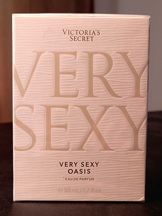 парфюми Victoria's Secret