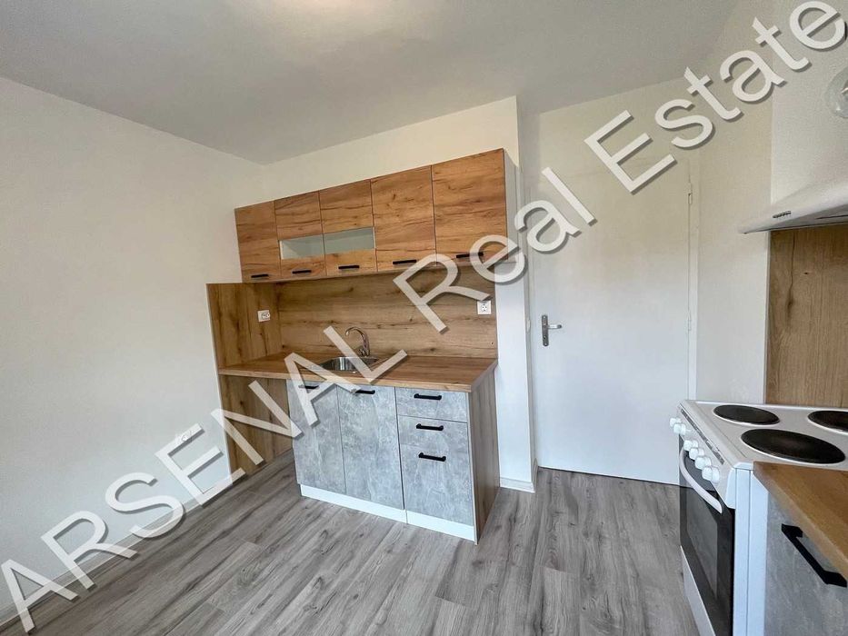 Дава се под наем Етаж от къща в София, Лозенец - 105 кв.м за 1100 € - Снимка #6