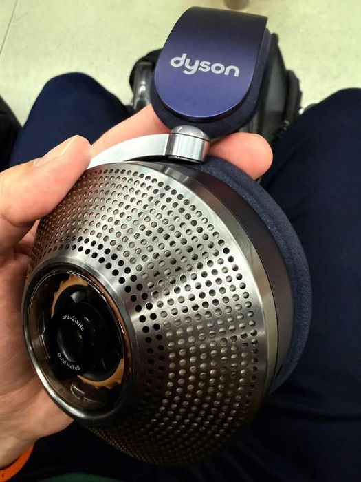 Casti Audio cu purificare aer , Dyson Zone