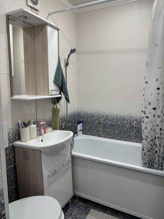 Продам 3 комнатную квартиру