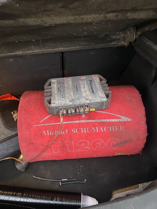 Бас каса с увилвател