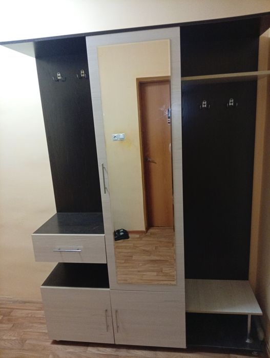 Продаётся шкаф для прихожки