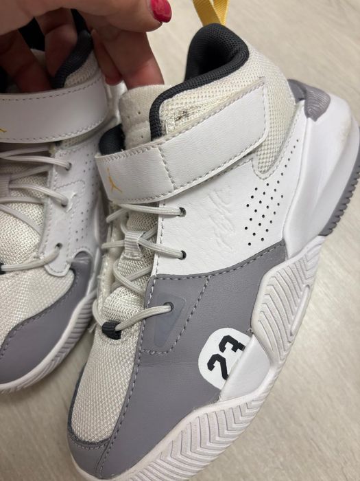 Incaltaminte Jordan 31