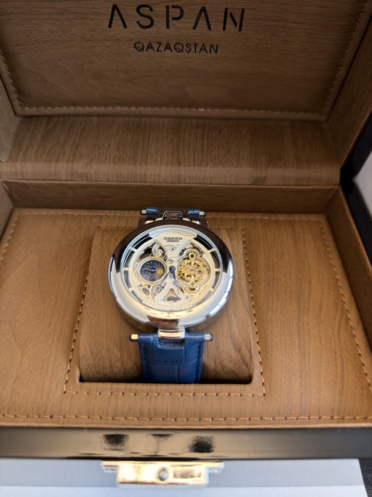 Мужские механические часы